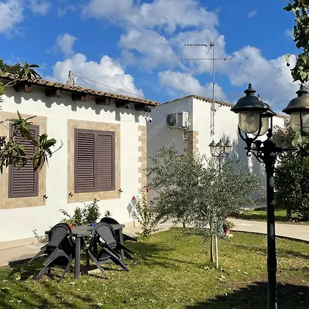 Le Al Quadrato סירקוזה