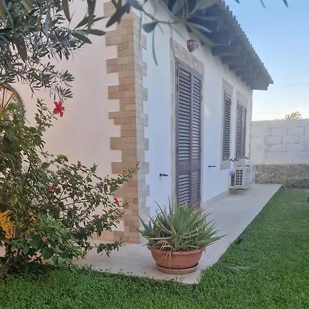 מלון דירות Le Al Quadrato סירקוזה